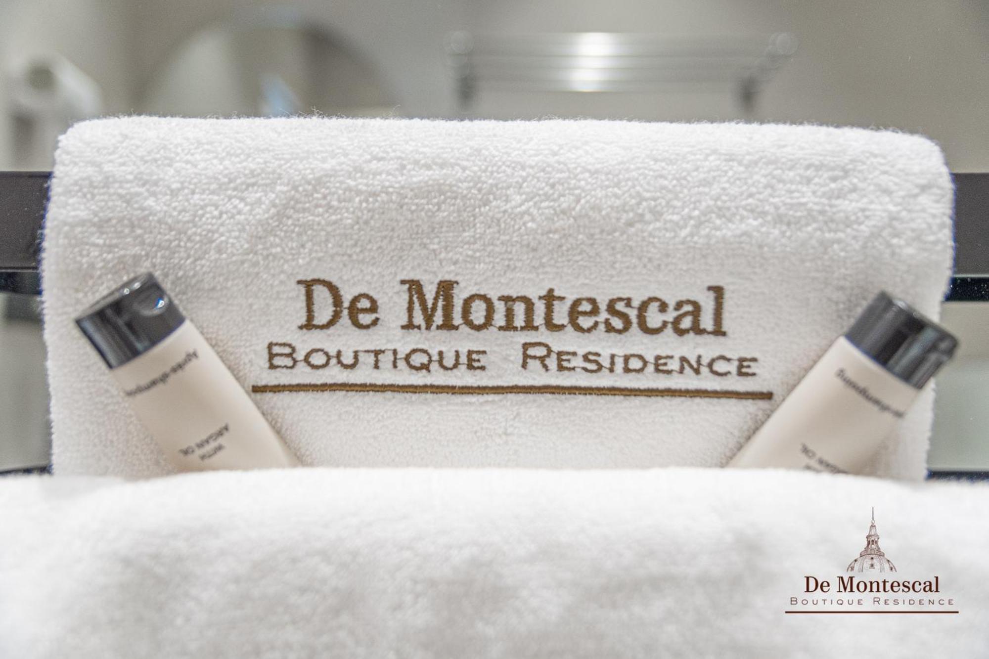 De Montescal Montparnasse Ac Appartment In A Prime Location 22 -36M2 París Exterior foto