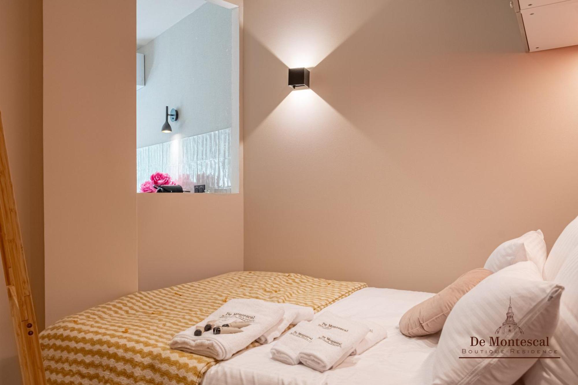 De Montescal Montparnasse Ac Appartment In A Prime Location 22 -36M2 París Exterior foto