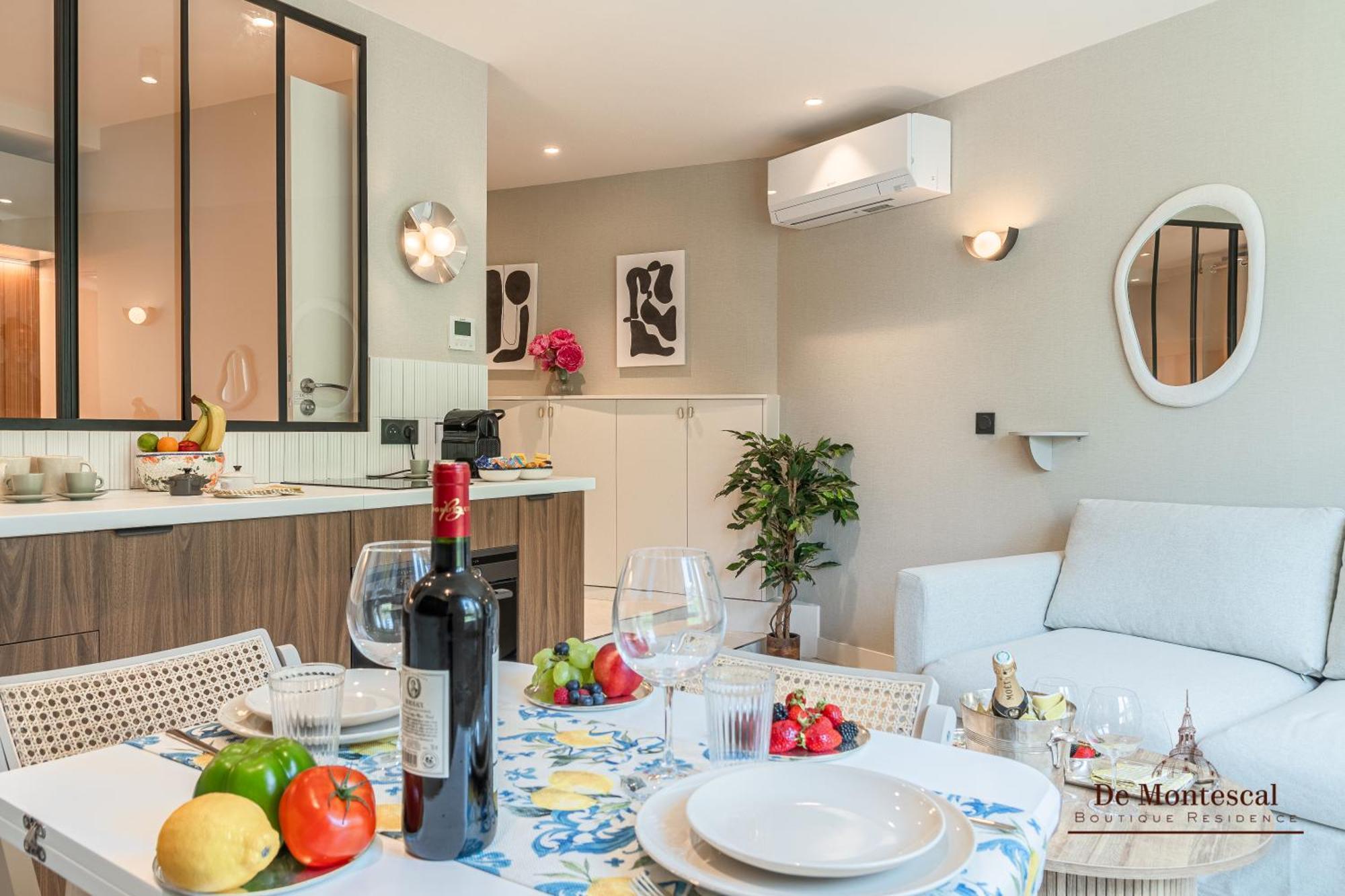 De Montescal Montparnasse Ac Appartment In A Prime Location 22 -36M2 París Exterior foto